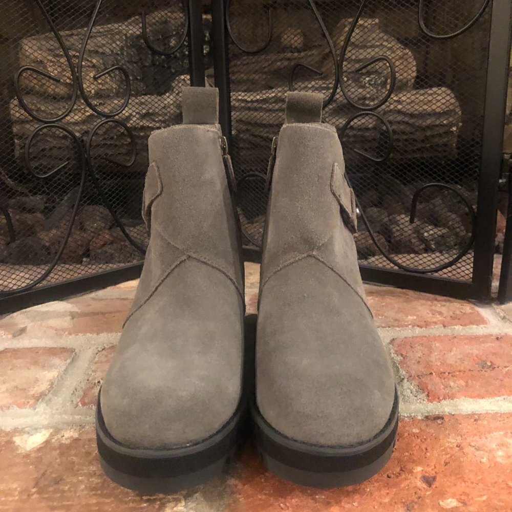 Eileen Fisher Gray Suede Wedge Bootie Size 6.5M NWOT - Picture 5 of 10
